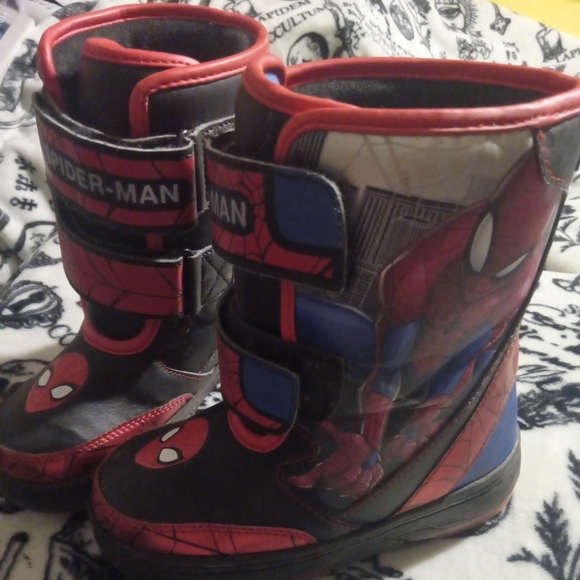 MARVEL Spider-Man Light-up Snow Boots Size 11 Toddler - Picture 3 of 7